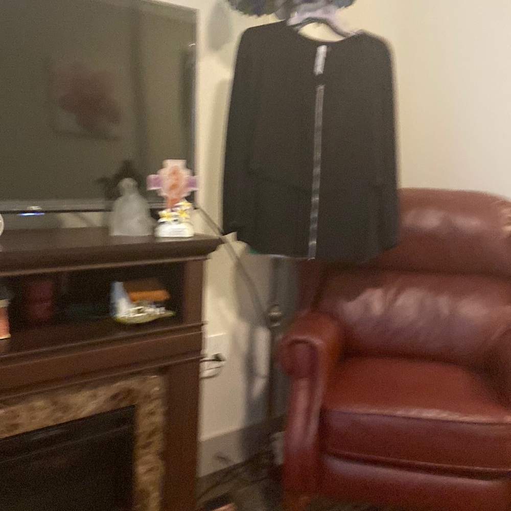 Black Chiffon Tunic Size, 2X, NWT Long Sleeves